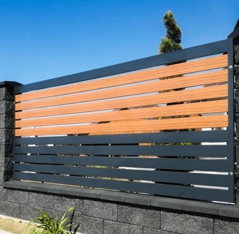Horizontal louvre fence wood look